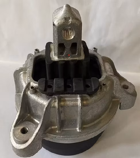 OEM : 22116860487/22 11 6 860 487 Fit pour BMW G38 ​​5 Series 7 Seriesyear : 2017- support moteur Kutway